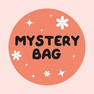Mystery bag of large clothes